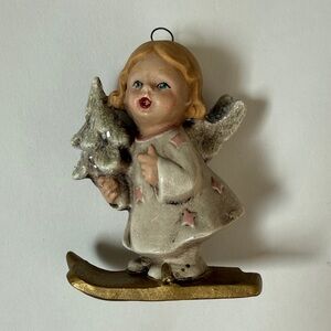 Walnut Ridge Collectibles Angel Ornament on Gold Skis -“ A Glimmer of Hope “ IV